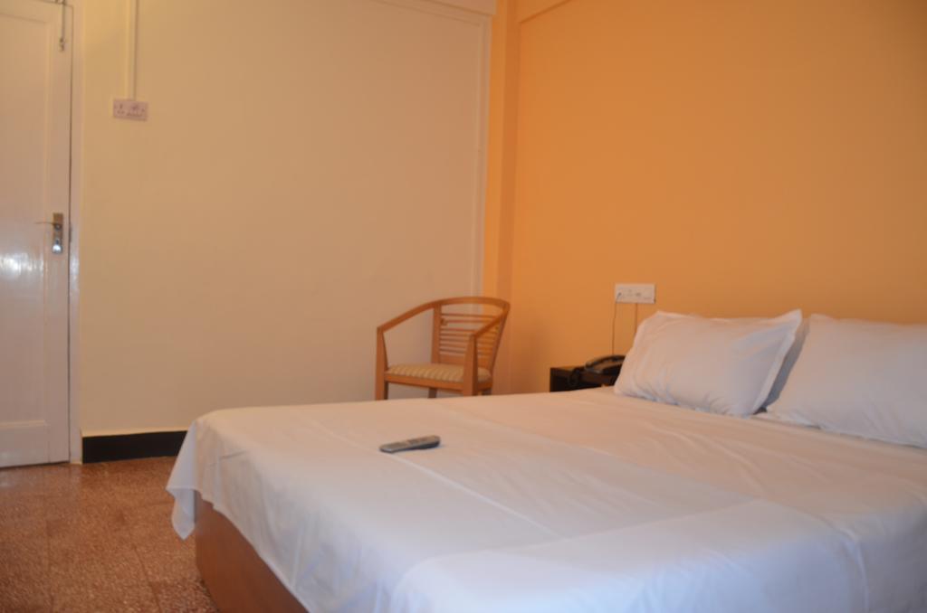 Hotel Ferreira Resort Lonavala Room photo
